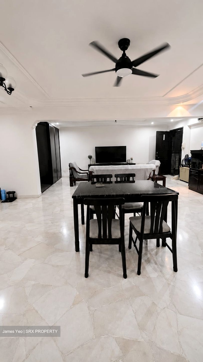 Blk 189A Rivervale Gateway (Sengkang), HDB Executive #584455261